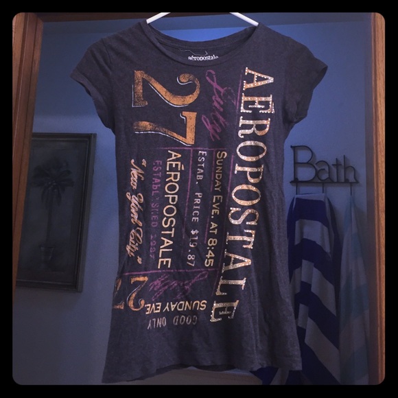 Grey Aeropostale t-shirt with bling