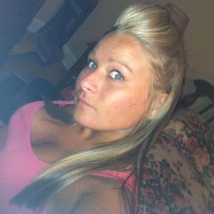 Meet your Posher, April