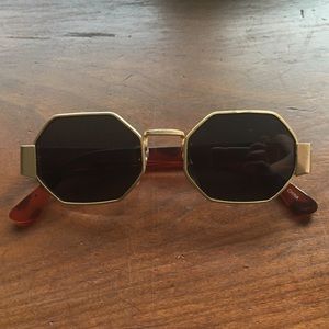 Hexagonal sunglasses
