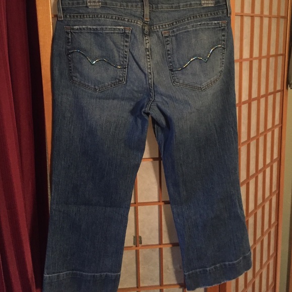 Capris - Picture 2 of 2
