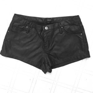 Black faux leather short shorts!