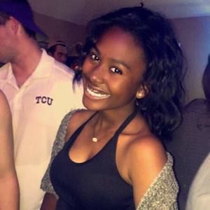 Meet your Posher, Shania