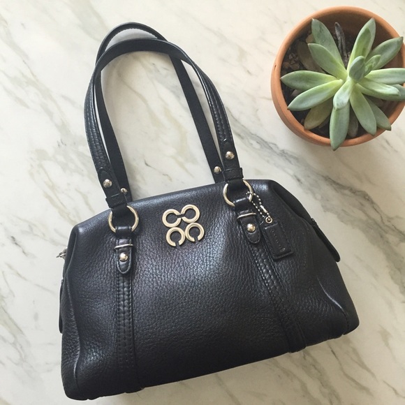 Little Black Purse (Coach Mini Satchel)