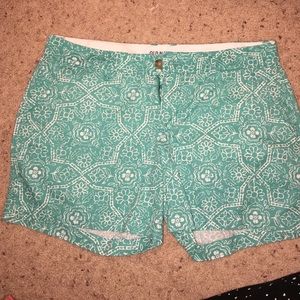 Old navy aqua and white pattern shorts