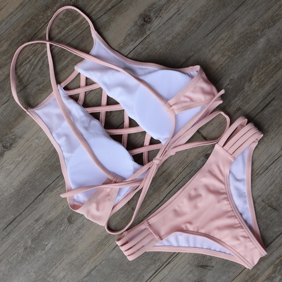 ❗️1 S LEFT❗️Criss Cross Swim Suit 😍👙 - Picture 2 of 4