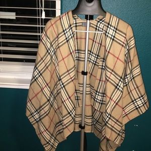Burberry print poncho