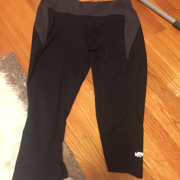Marika Tek Capri Yoga Pants - Picture 2 of 4