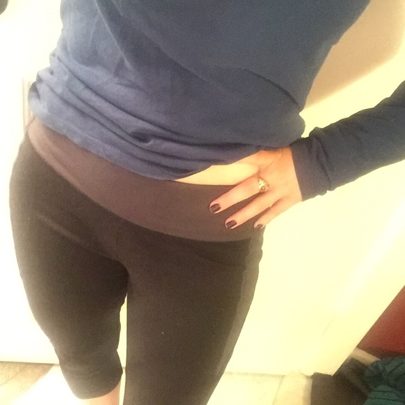 Marika Tek Capri Yoga Pants - Picture 3 of 4