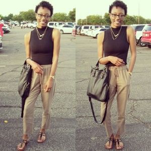 Meet your Posher, Monae