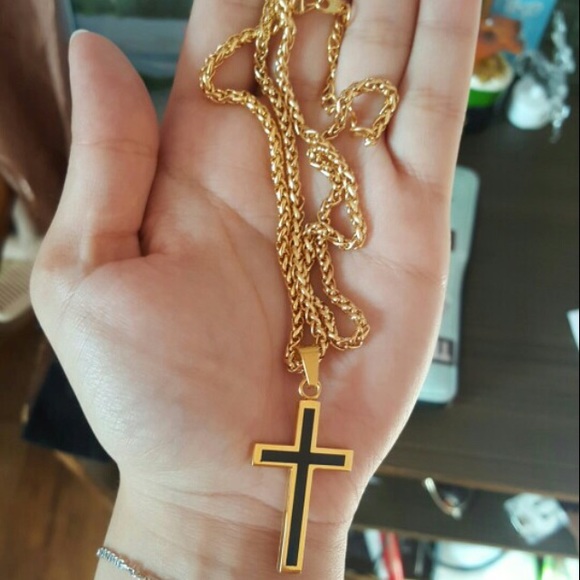 New 18K gold cross necklace for men/ women - Picture 3 of 3