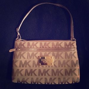 MK wristlet