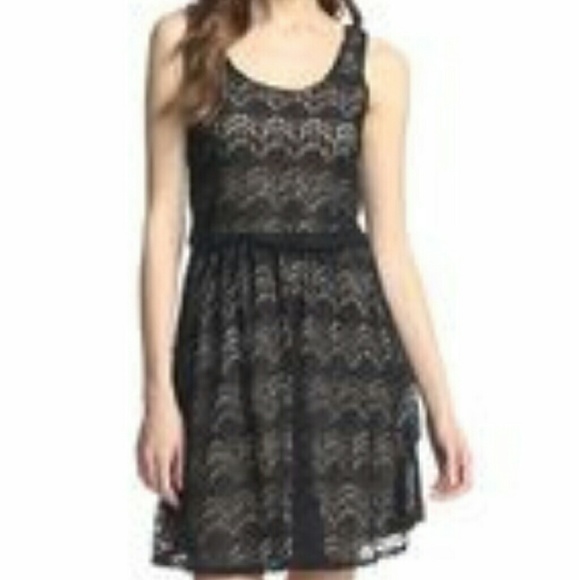 midi dress by S.H.E - Picture 2 of 2