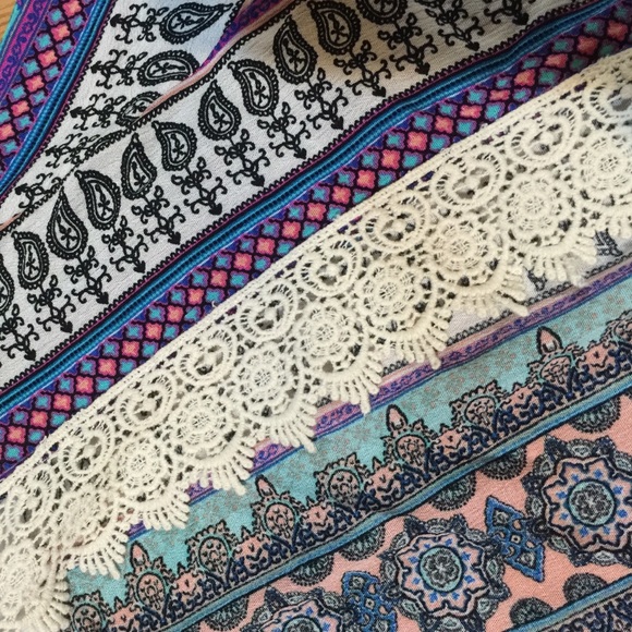 Kimono - Picture 2 of 3