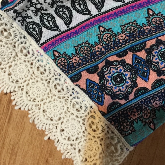 Kimono - Picture 3 of 3