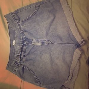 High waisted BDG shorts!