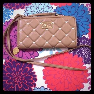Betsey Johnson Crossbody Bag / Wallet