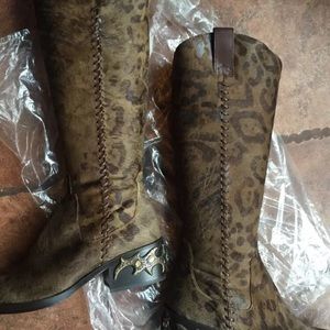 Donald J Pliner western couture collection boots