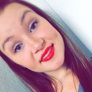 Meet your Posher, Jenna