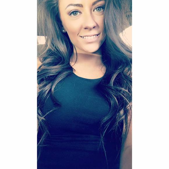 Meet your Posher, Carlie