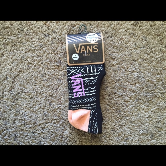 Vans no-shows socks