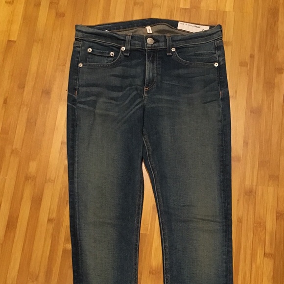 🌟HP🌟RAG & BONE DISTRESSED SKINNY JEANS: 29. EUC. - Picture 2 of 4
