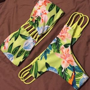 Brand new cheeky bikini!