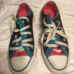 Converse 2 color shoes