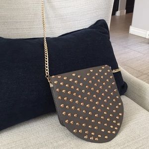 NWT Chic crossbody bag