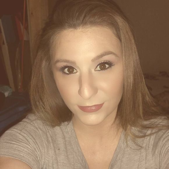 Meet your Posher, Kathryn