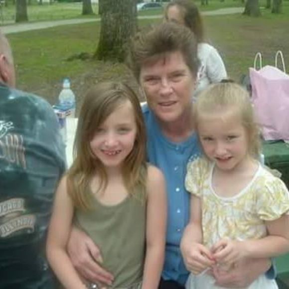 Meet your Posher, Katalina - Picture 1 of 1