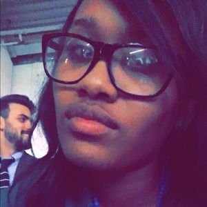 Meet your Posher, Makina