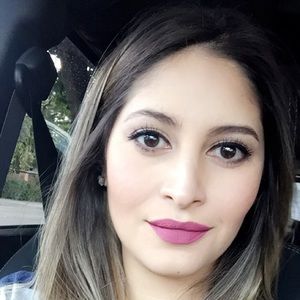 Meet your Posher, Karina