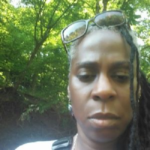 Meet your Posher, Beverly