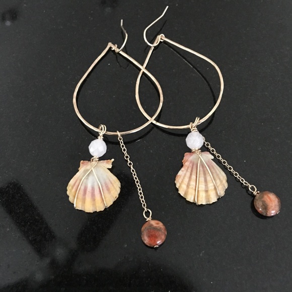Sunrise shell and rose quarts earrings