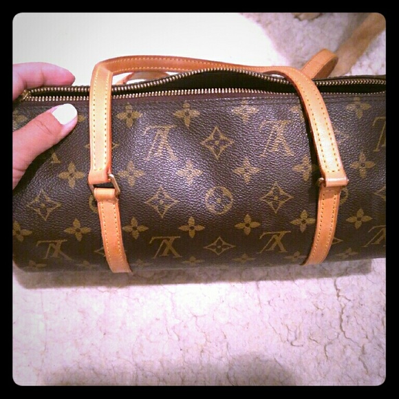Louis Vuitton papillon 30 additional pictures