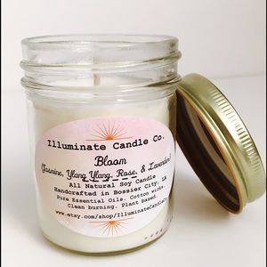 "Bloom" candle (Jasmine, Ylang Ylang, Rose,...)