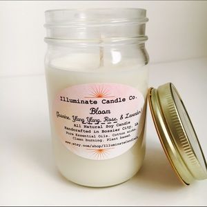"Bloom" Candle (Jasmine, Ylang Ylang, Rose...)
