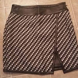 Ann taylor black & white skirt