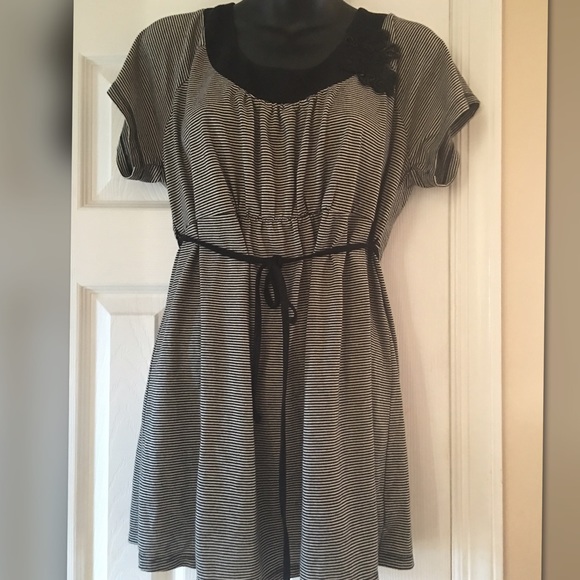 Babydoll Maternity Top - Picture 3 of 4