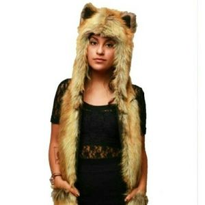 NWOT Fox animal hood