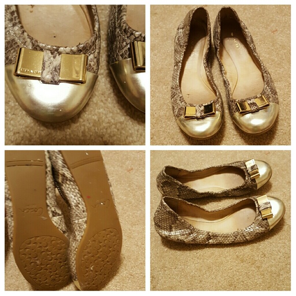 Authentic COACH  flats
