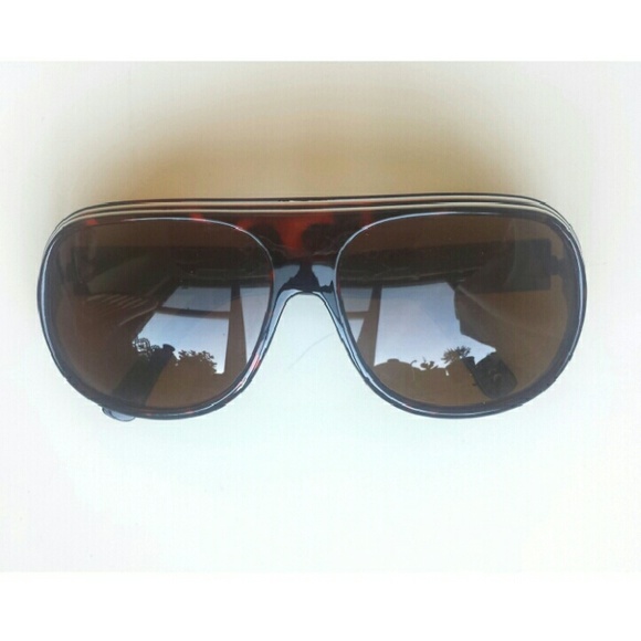 Striped Aviator Style Sunglasses - Unisex