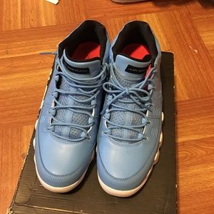 Air Jordan retro 9s low looking for cash 150