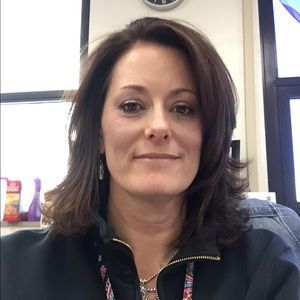 Meet your Posher, Stacy