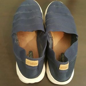 Skechers Go Walks in navy