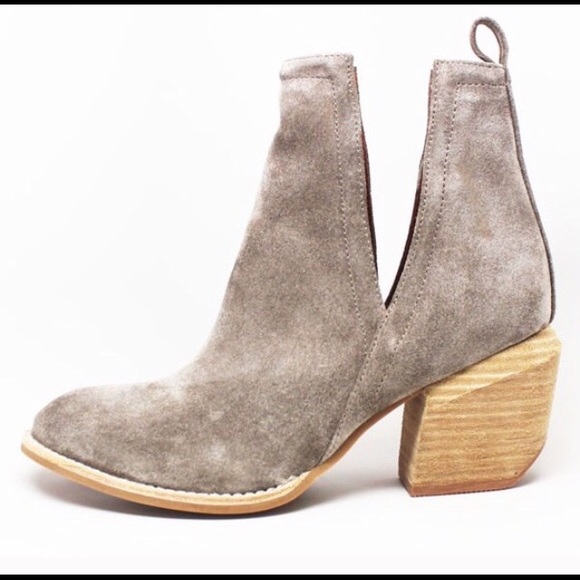 🐠🐠sold sold🐠🐠Jeffrey Campbell Orwell 2 - 8 - Picture 2 of 4