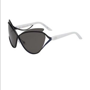 Christian Dior AUDACIEUSE cat eye black matte