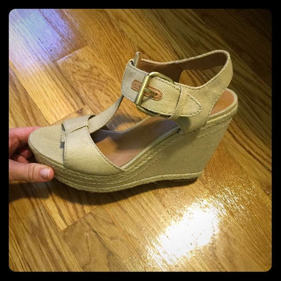 franco sarto tan wedge heel