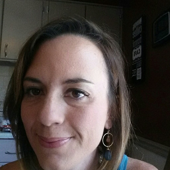 Meet your Posher, Jodi - Picture 1 of 1