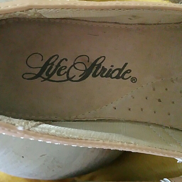 NWOT Lifestride Shoes - Picture 2 of 4